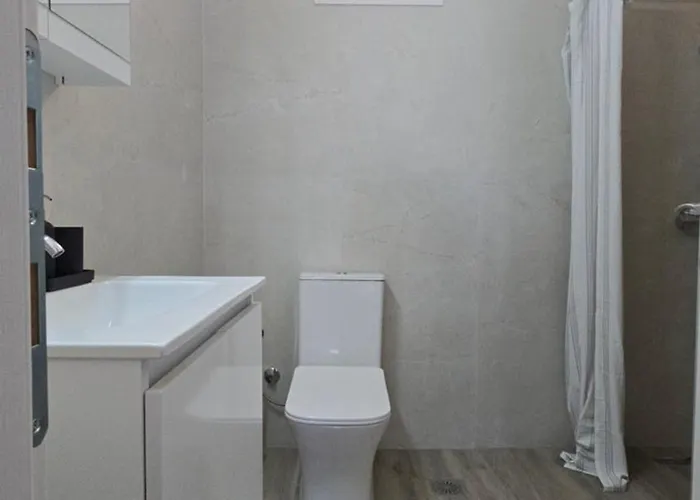 Kyana Luxury Kva דירה *